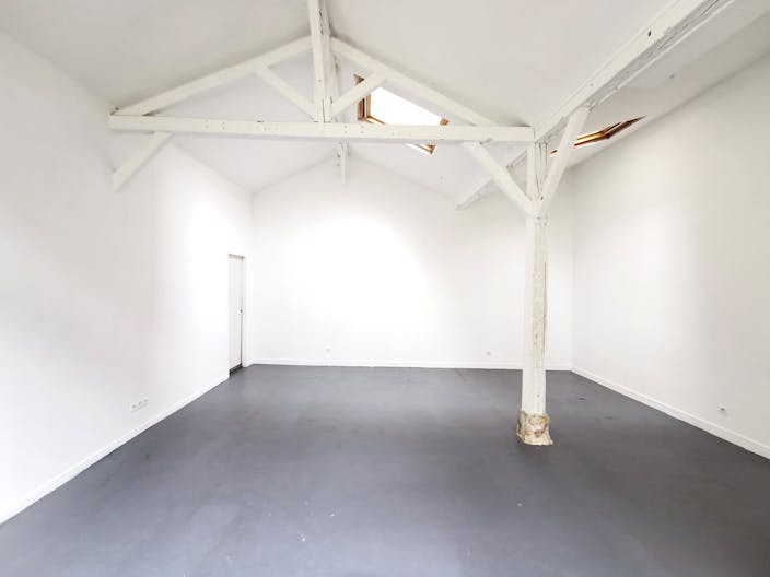 Galerie d'art insolite - Image 0