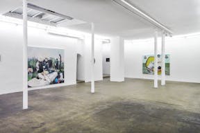 Spacious Gallery in Le Marais - Image 7