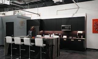 Luxury Art Basel Space in the Heart of Miami - ideal for event, office, retail, or showroom - Image 5
