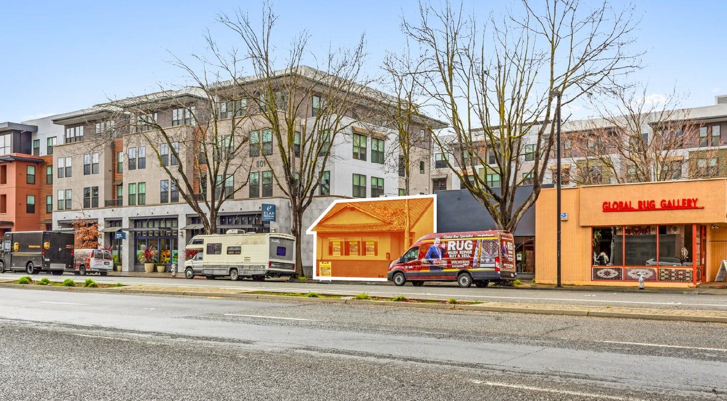 Showroom and Creative Space on West El Camino Real, Mountain View