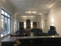 Private Mansion near Saint-Lazare - Image 6