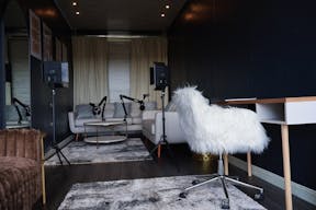 Mobile Content Creation Space/Podcasts/Photoshoots/Pop-up Events - Image 6