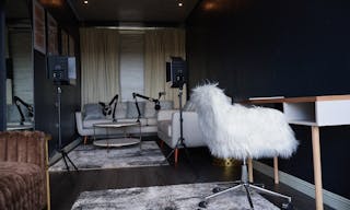 Mobile Content Creation Space/Podcasts/Photoshoots/Pop-up Events - Image 6