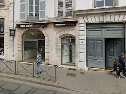 Boutique Busy Environment - Lyon Hyper-Centre - Image 0