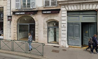 Boutique Busy Environment - Lyon Hyper-Centre - Image 0