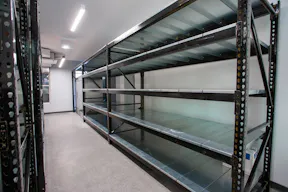 Elegant SoHo Storefront with All Glass Front - Image 7