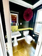 Manhattan Spacious Modern Space for Pop Ups and small Events - Image 18