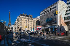 Unique Building Near Eiffel Tower - Ancien garage avec vue Tour Eiffel - Image 6