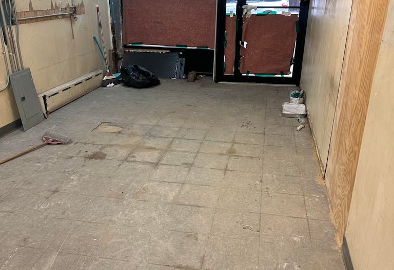 Storefront for rent in East NY, Brooklyn - Image 3