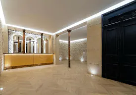 Chic Event Space in Marais - Image 0