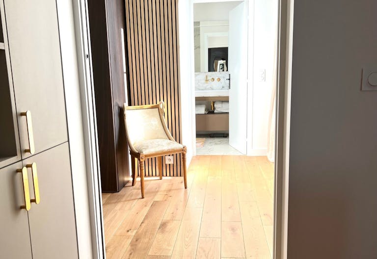 Showroom / Appartement avec vue sur la Fondation Louis Vuitton - Image 4