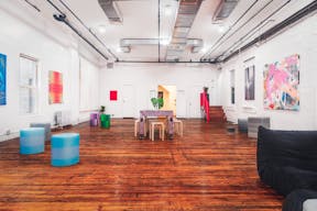 Stunning Open Art Gallery in Chelsea - Image 2