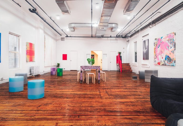 Stunning Open Art Gallery in Chelsea - Image 2