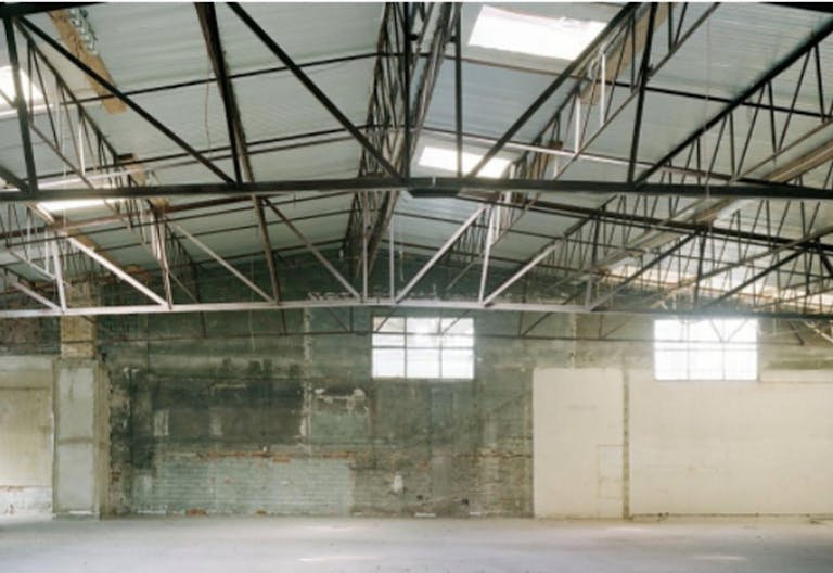 Showroom Dans le 12e pr�s de Nation - Image 0