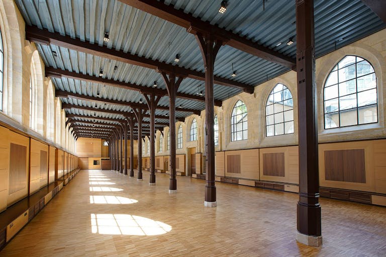 Unique Event Space in Paris 6th - Image 3