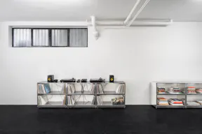 Studio and Showroom in Milan - Image 4