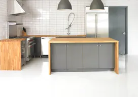 Studio 250 Showroom  - Image 6