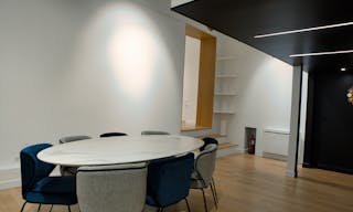 Spacious, streamlined gallery - your projects in the heart of the art district - Image 7