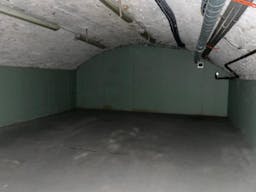 Boutique Busy Environment - Lyon Hyper-Centre - Image 5