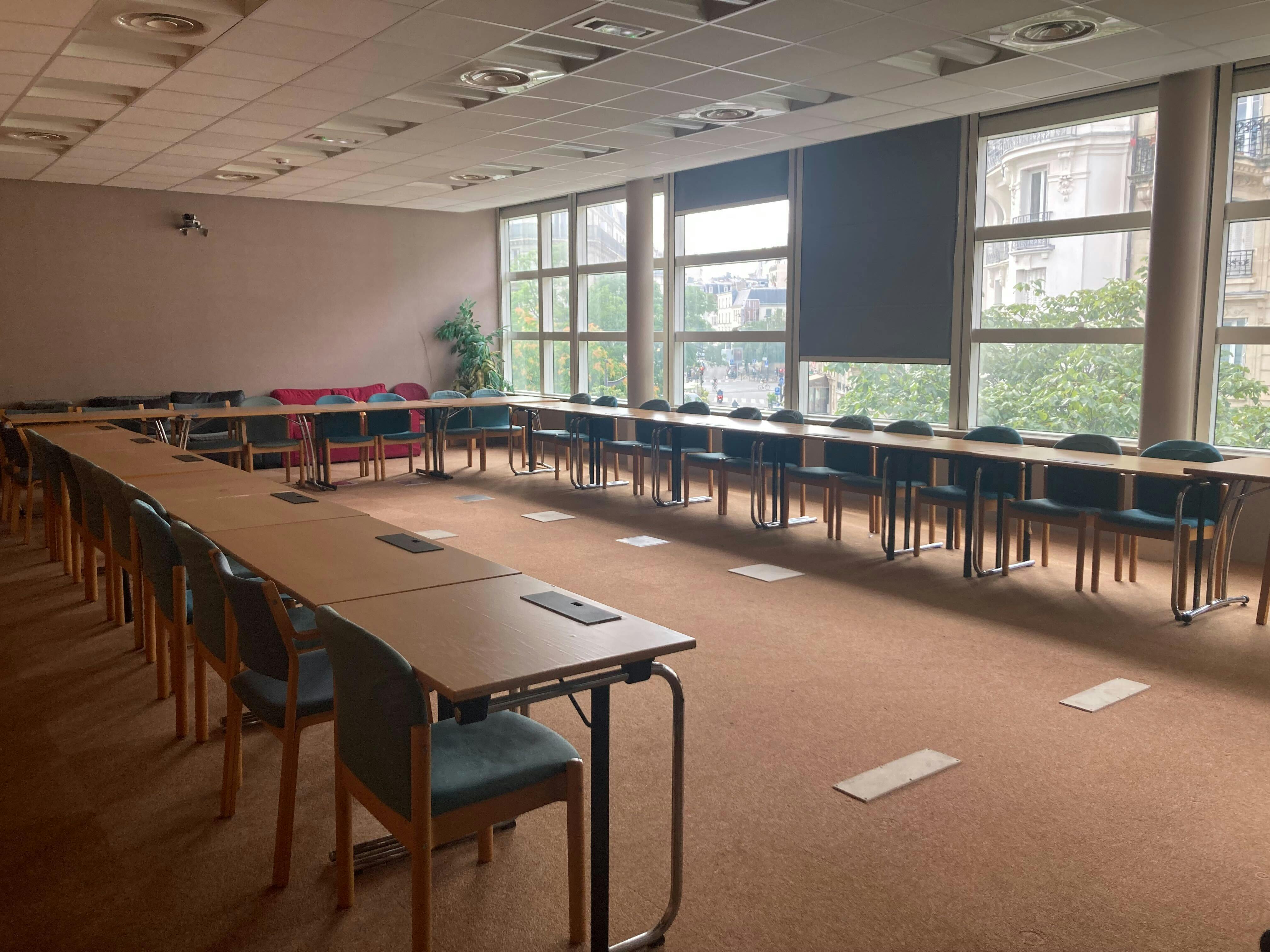 Unique 96 sqm Meeting and Event Space in Paris 5th