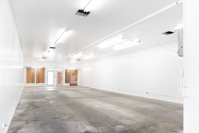 Spacious West Pico Pop Up Space - Image 1