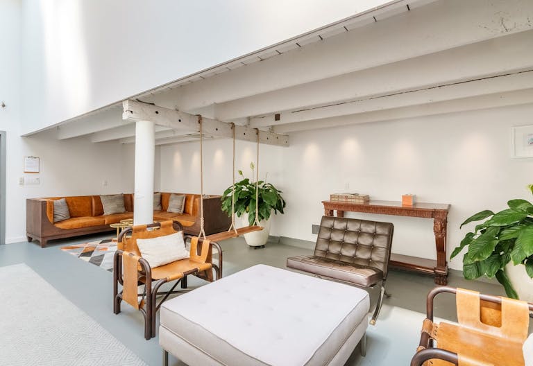 Tons of natural light! Soaring ceilings! Convenient Location! - Image 2