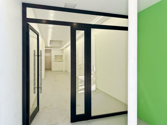 galerie d'art république - marais - Image 0