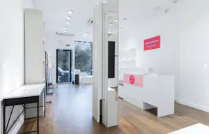 SMUKKE CONCEPT Pop Up Boutique - Image 8