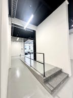 Ampio spazio espositivo stile industriale in Porta Venezia Milano - Image 5