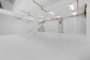Storefront Whitebox Event Venue Photo Video Studio Art Gallery - Image 11
