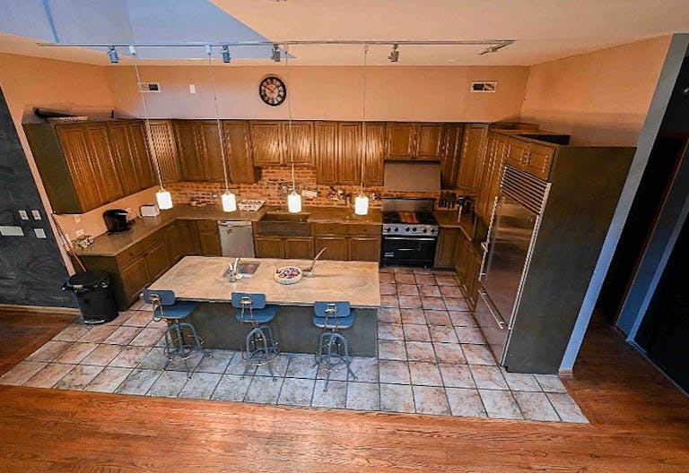 Artsy & Homey Wicker Park Loft - Image 1