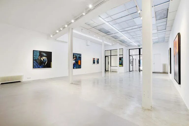 Magnifique showroom avec un grand espace de plein pied dans le Marais - Image 1