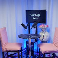 Podcast studio near the harbors - Image 2