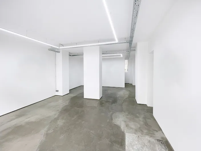 Galerie d'art au coeur du quartier du R�publique (Paris) - Image 3