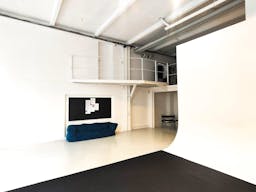 Studio de photographie/vid�o de 160 m�tres carr�s - Image 1