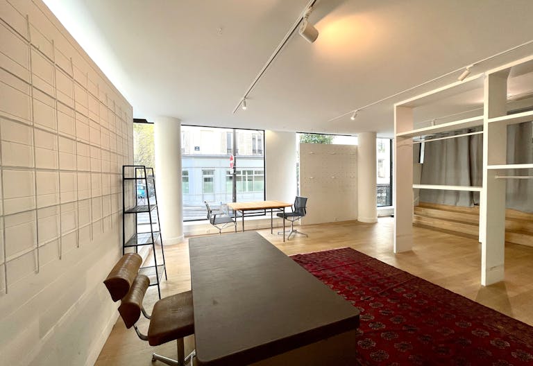 Parisian Pop-up store - Image 2