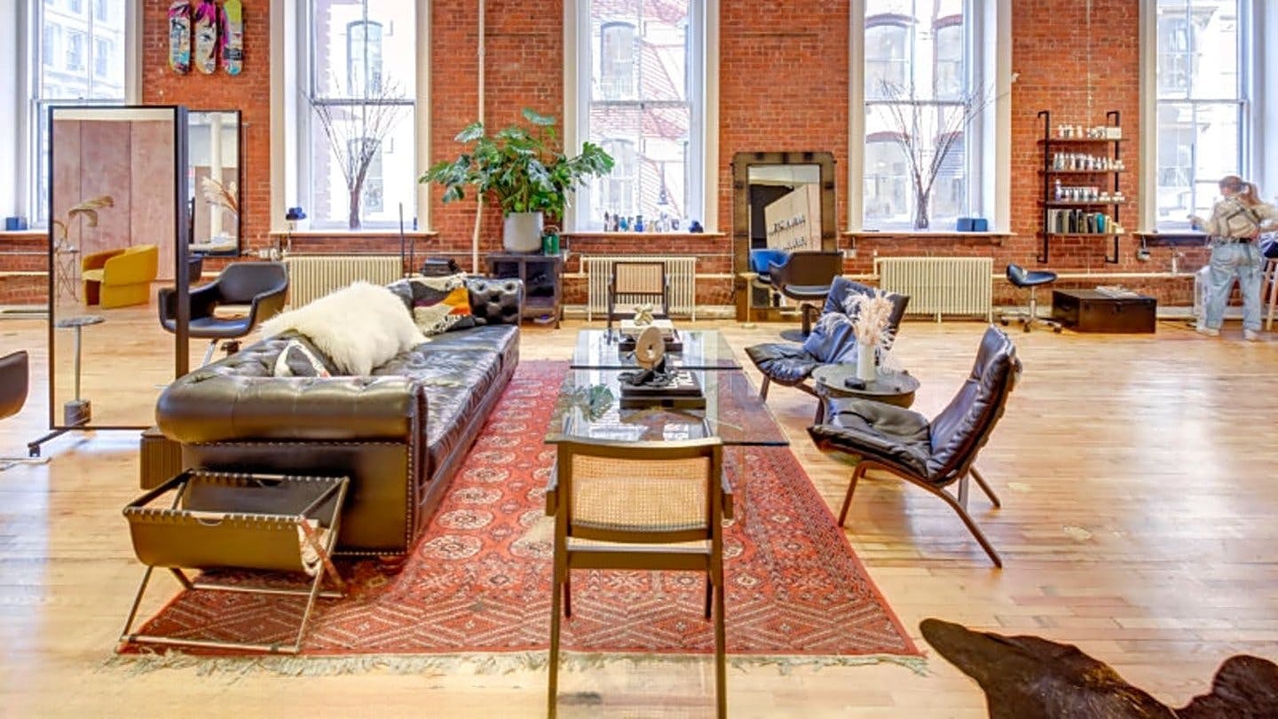 Versatile 465 sqm Loft on Greenwich Street, New York