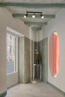 Spazio nel cuore di Milano con finiture ricercate, ideale per temporary shop, pop-up ed eventi - Image 3