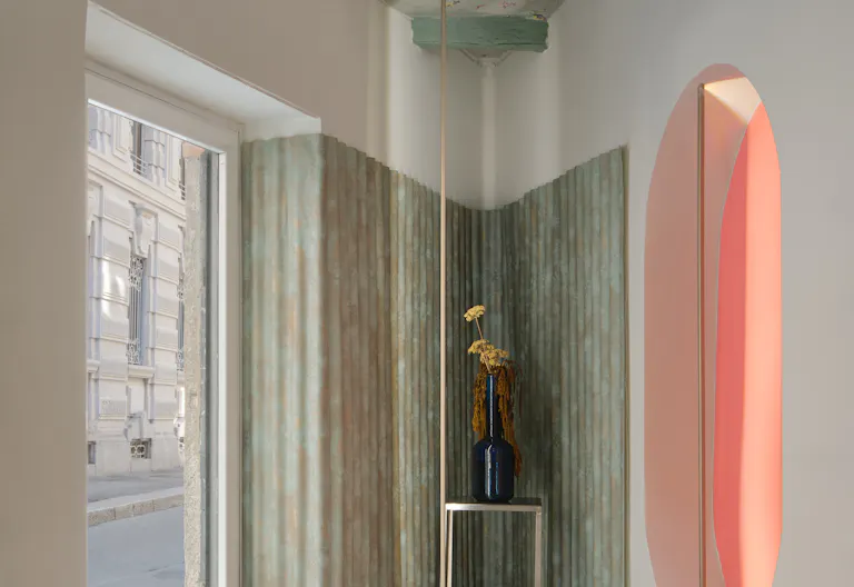 Spazio nel cuore di Milano con finiture ricercate, ideale per temporary shop, pop-up ed eventi - Image 3