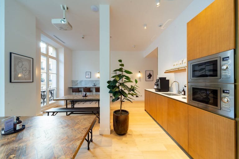 R�publique - Salle de r�union 6 personnes (RE137) - Image 2