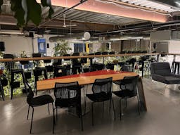 Cafe with Denver downtown view - Image 5