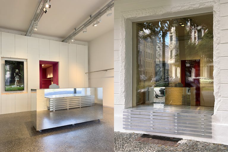 GALLERY STORE MITTE NEXT TO SUPREME NYC - Image 1