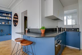 Bel appartement haussmannien avec balcon et vue tour Eiffel (max. 12 personnes) - Image 6