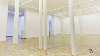 Perfect showroom space in Le Marais (Paris centre) - Image 5