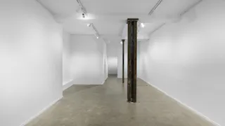 Un espace pop-up parfait pour les fashion weeks dans le quartier du marais à Paris. - Image 3