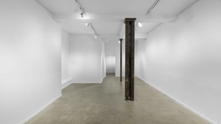 Un espace pop-up parfait pour les fashion weeks dans le quartier du marais à Paris.  - Image 3