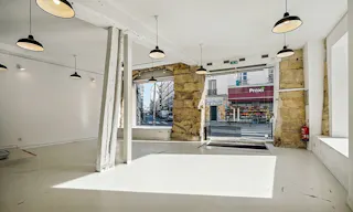 Pretty Boutique in Le Marais - Image 4