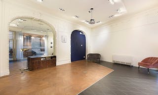 Chic Boutique in the downtown of Toulouse - Image 0