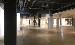 Unique and Atypical Space in Paris - Former Shopping Mall - Image 4