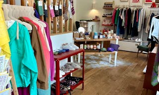 Boutique chaleureuse � louer � Paris 9e (Pigalle / Saint-Georges) - Image 2